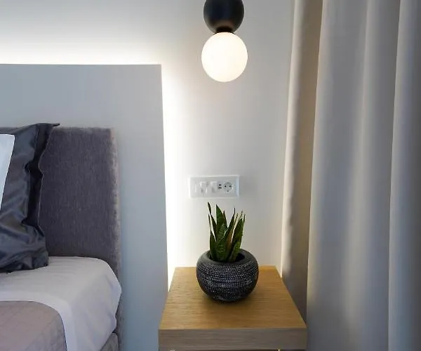 Aegean Sunset فيلة